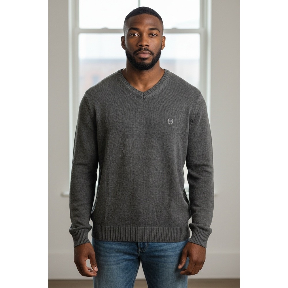 Chaps Mens Charcoal Grey V-Neck Cotton Blend Knit Sweater Large Logo Ribbed Trim